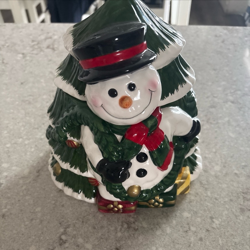 World Bazaar Charming Snowman Cookie Jar with Christmas Tree